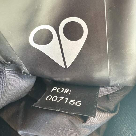 Moose Knuckles Women's Debbie Shearling Bomber Jacket Black in XS - Picture 7 of 7